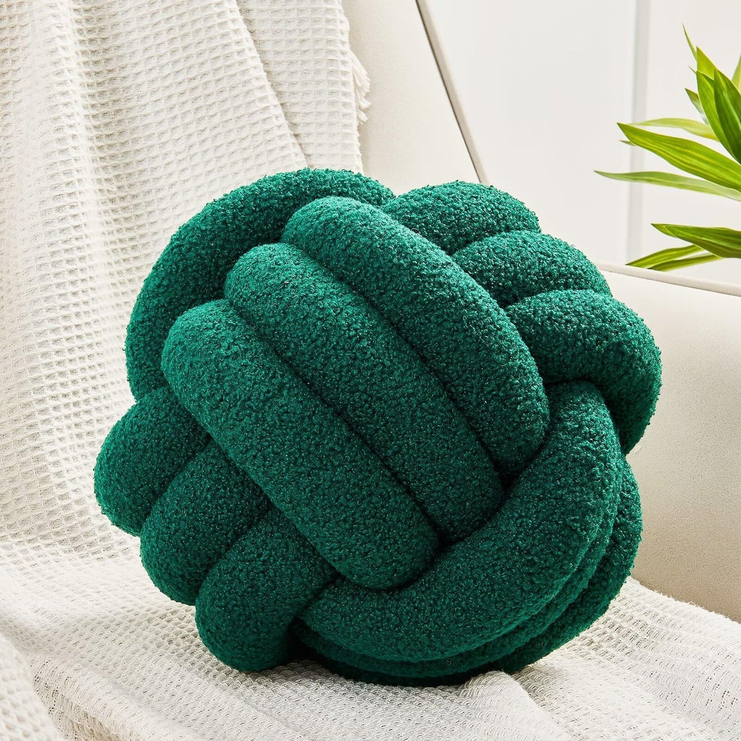 Uvvyui Knot Pillow Ball, Soft Home Decorative Round Throw Pillow, Handmade Knotted Plush Pillow, Round Boucle Pillow Cushion (8.6 Inches Ivory)